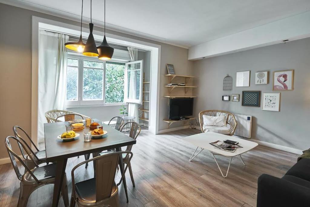 Magnificent 4 Bedroom Apartment In Eixample Βαρκελώνη Εξωτερικό φωτογραφία