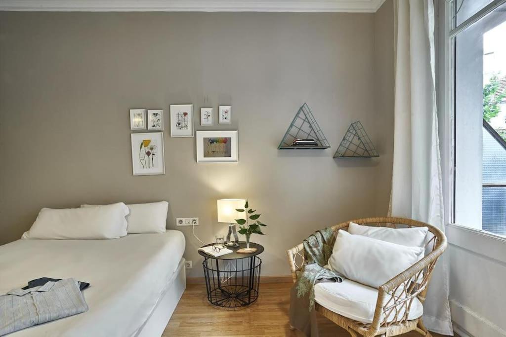 Magnificent 4 Bedroom Apartment In Eixample Βαρκελώνη Εξωτερικό φωτογραφία