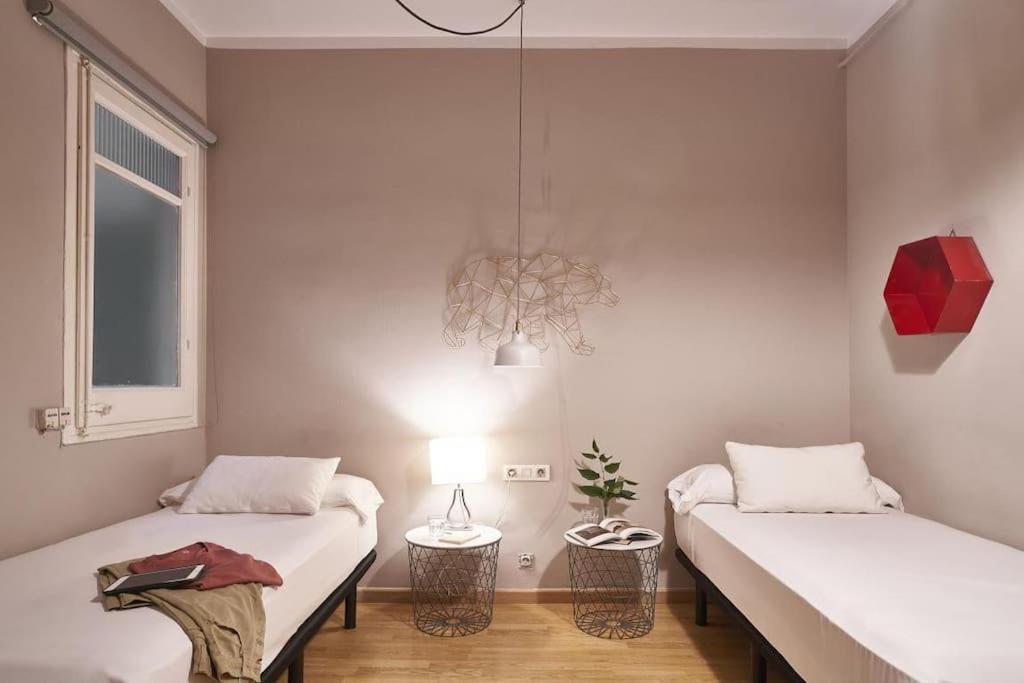 Magnificent 4 Bedroom Apartment In Eixample Βαρκελώνη Εξωτερικό φωτογραφία